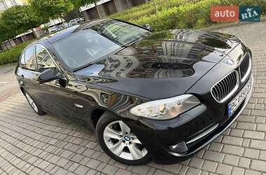 Седан BMW 5 Series 2013 в 