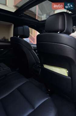 Универсал BMW 5 Series 2012 в 