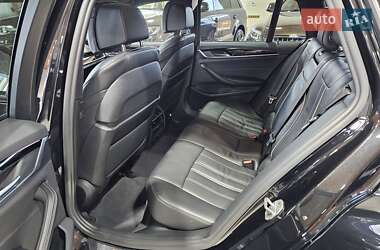 Универсал BMW 5 Series 2017 в 