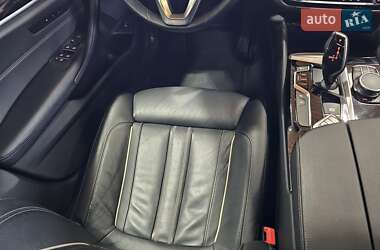 Универсал BMW 5 Series 2017 в 