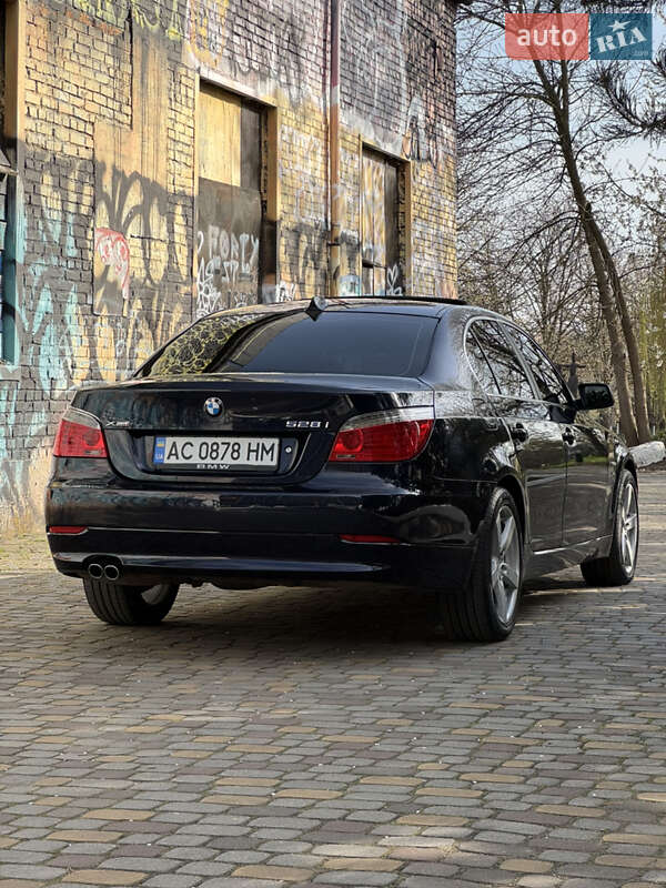 Седан BMW 5 Series 2008 в Луцьку
