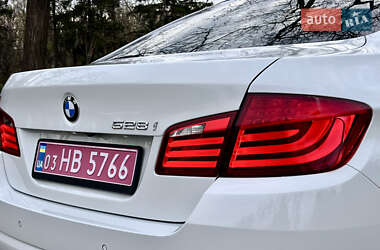 Седан BMW 5 Series 2012 в 