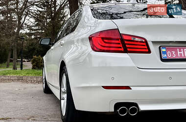 Седан BMW 5 Series 2012 в 