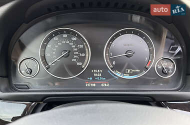 Седан BMW 5 Series 2012 в 