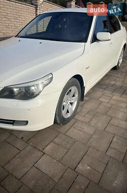 Седан BMW 5 Series 2008 в 