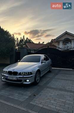 Седан BMW 5 Series 1999 в 