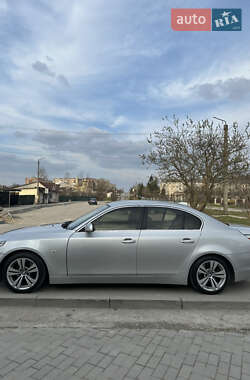 Седан BMW 5 Series 2006 в 