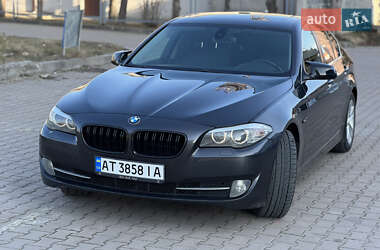 Седан BMW 5 Series 2010 в 