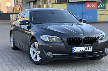 Седан BMW 5 Series 2010 в 