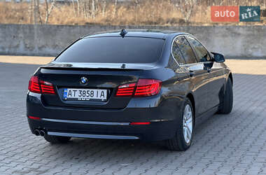 Седан BMW 5 Series 2010 в 