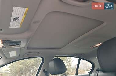 Седан BMW 5 Series 2013 в 