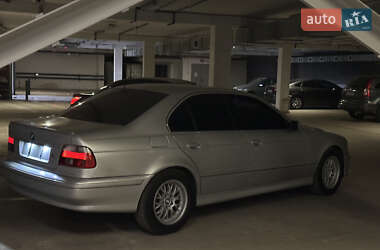 Седан BMW 5 Series 2003 в 