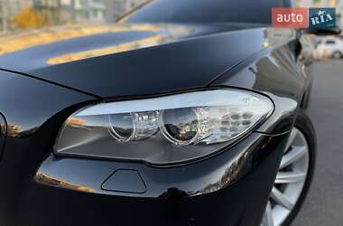 Седан BMW 5 Series 2013 в 