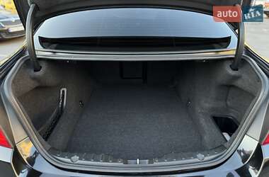 Седан BMW 5 Series 2013 в 