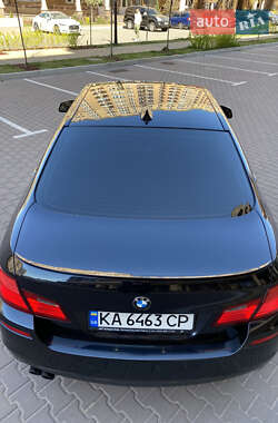 Седан BMW 5 Series 2011 в 