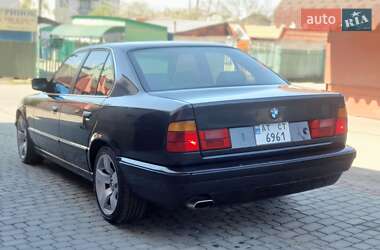 Седан BMW 5 Series 1990 в 