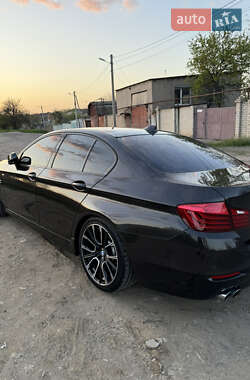 Седан BMW 5 Series 2016 в Миколаєві