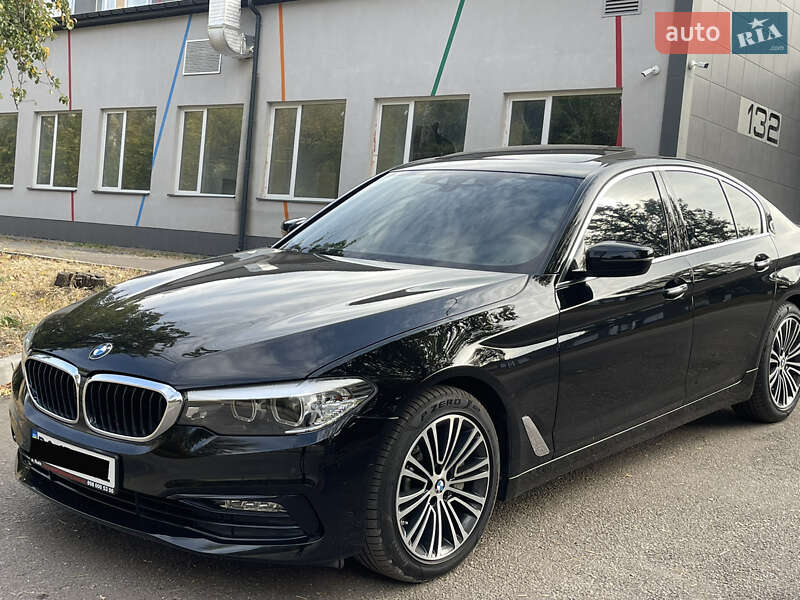 Седан BMW 5 Series 2017 в Харькове
