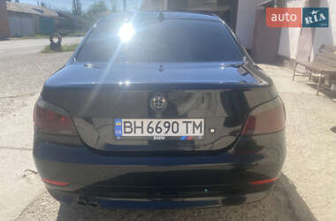 Седан BMW 5 Series 2005 в 