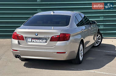 Седан BMW 5 Series 2015 в 