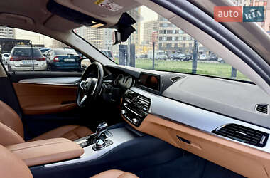Седан BMW 5 Series 2017 в 