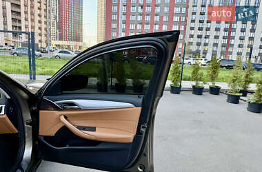 Седан BMW 5 Series 2017 в 