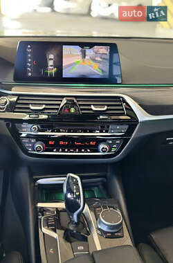 Седан BMW 5 Series 2019 в 
