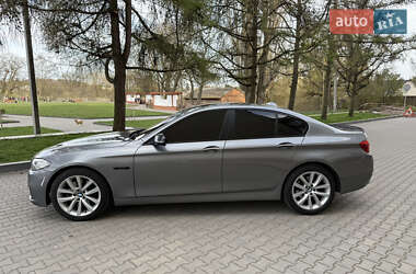 Седан BMW 5 Series 2013 в 