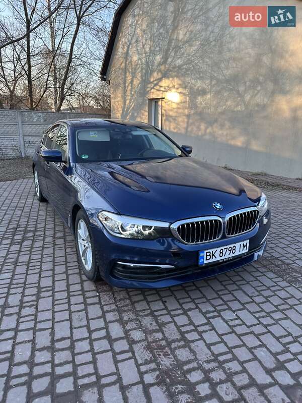 Седан BMW 5 Series 2018 в Костополе