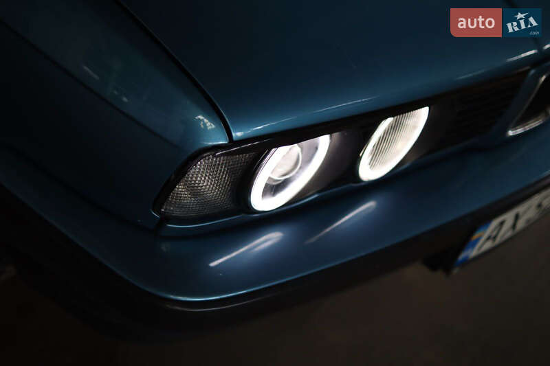 Седан BMW 5 Series 1993 в Харкові