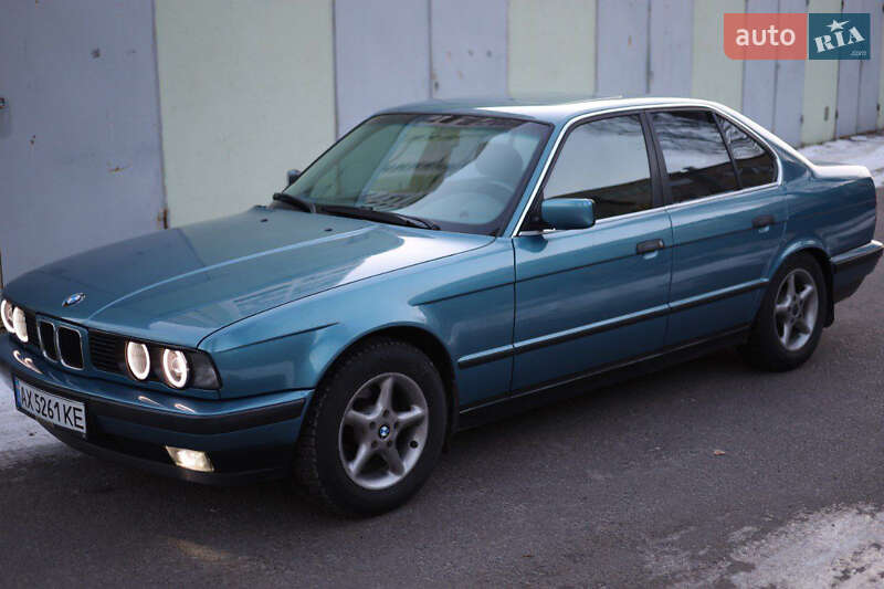 Седан BMW 5 Series 1993 в Харкові