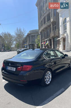 Седан BMW 5 Series 2011 в 