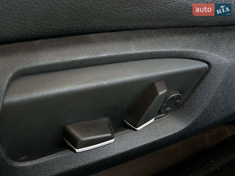 Седан BMW 5 Series 2014 в Одесі
