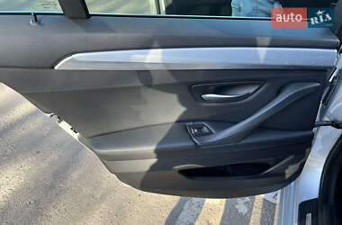 Универсал BMW 5 Series 2012 в 