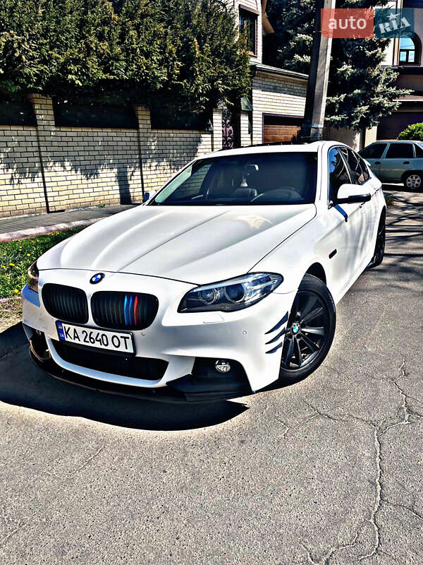 Седан BMW 5 Series 2014 в Киеве