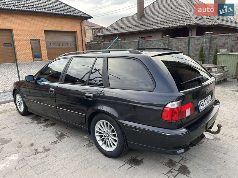 BMW 5 Series 2001