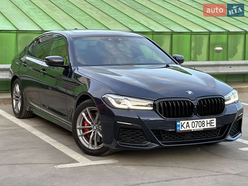 Седан BMW 5 Series 2017 в 