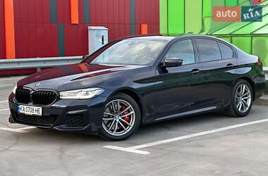Седан BMW 5 Series 2017 в 
