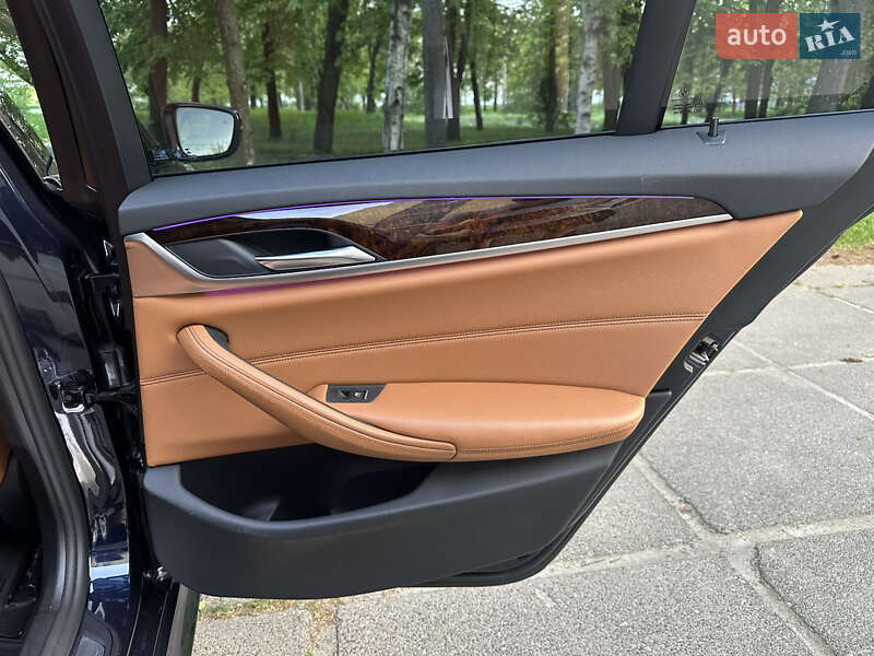 Седан BMW 5 Series 2017 в Києві