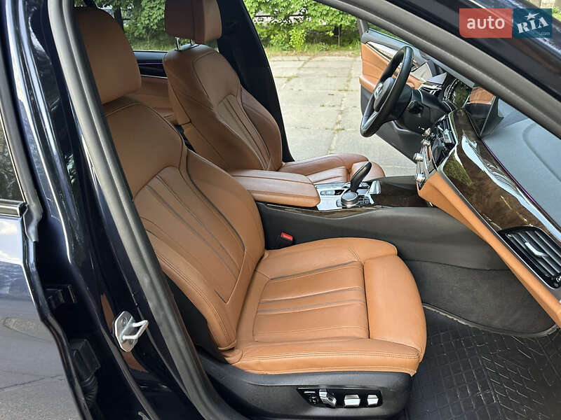Седан BMW 5 Series 2017 в Києві