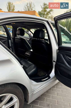 Седан BMW 5 Series 2013 в 