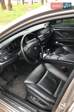 Седан BMW 5 Series 2011 в 