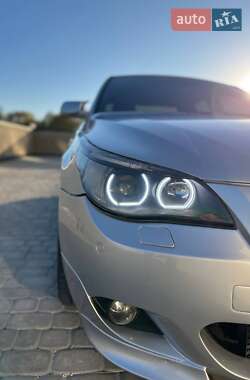 Седан BMW 5 Series 2004 в 