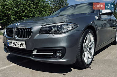 Седан BMW 5 Series 2015 в 