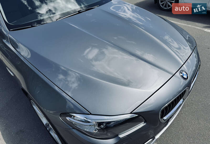 Седан BMW 5 Series 2015 в Житомире