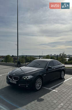 Седан BMW 5 Series 2013 в 