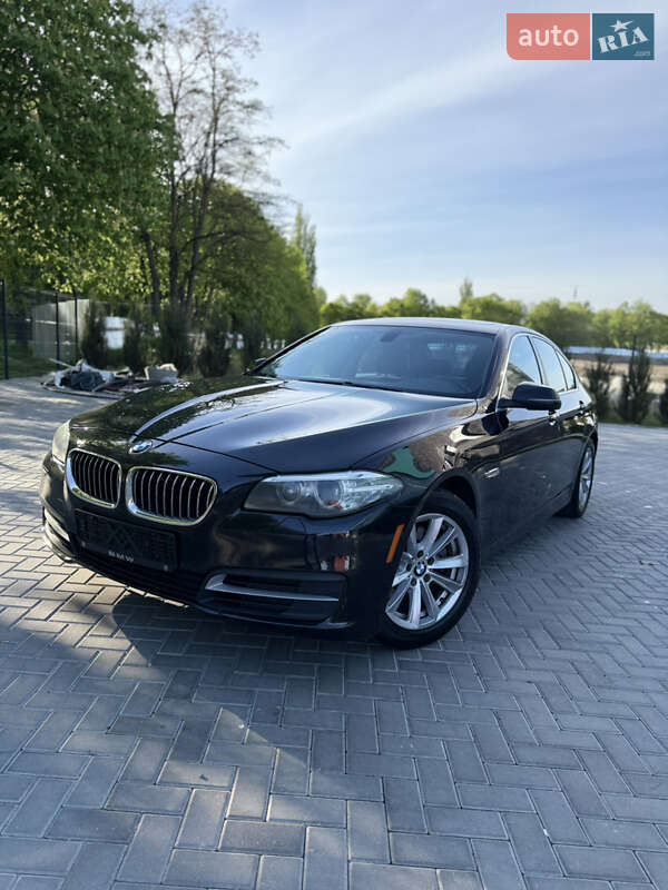 Седан BMW 5 Series 2014 в 