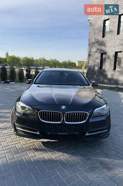 Седан BMW 5 Series 2014 в 