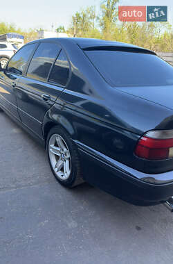 Седан BMW 5 Series 1998 в 