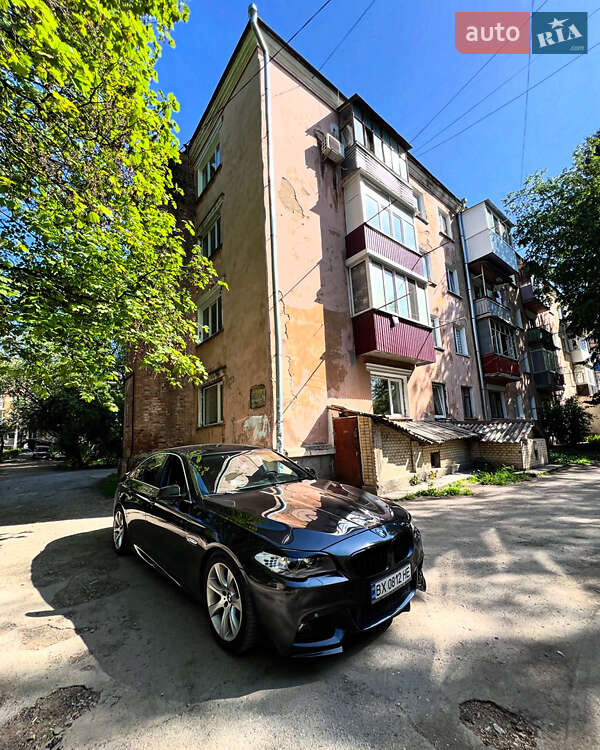 Седан BMW 5 Series 2011 в 